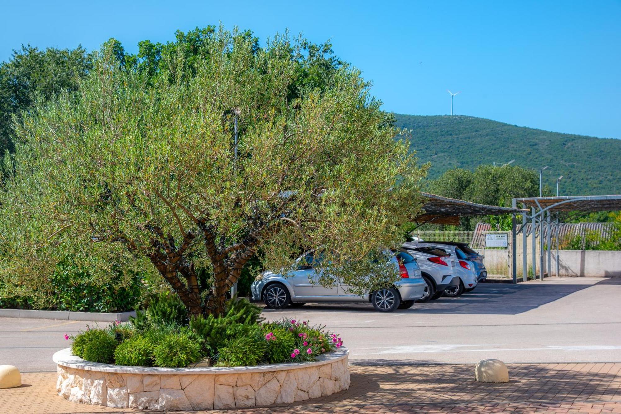 Guest Accommodation Atrium Gulin Lozovac Exterior foto